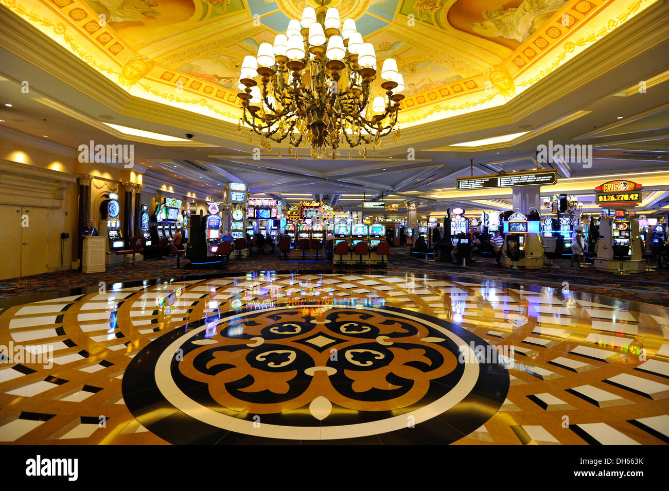 Cassino Ao Vivo 755bet - Dealers profissionais brasileiros